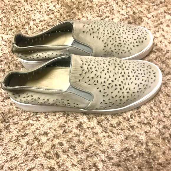 Vionic shoes - Picture 4 of 4